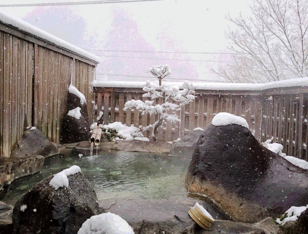 ホテル甚九郎 高山市 エクステリア 写真